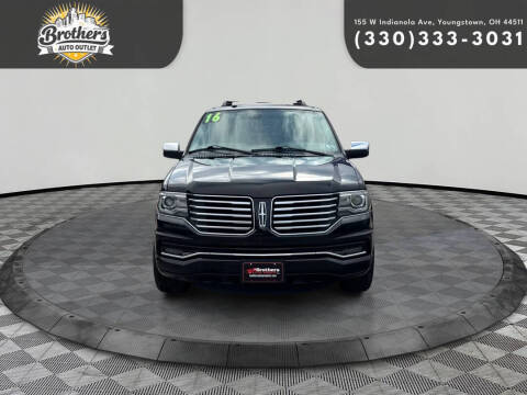 2016 Lincoln Navigator Select