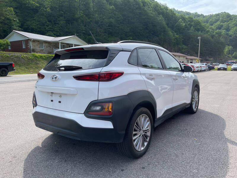 2021 Hyundai Kona SEL