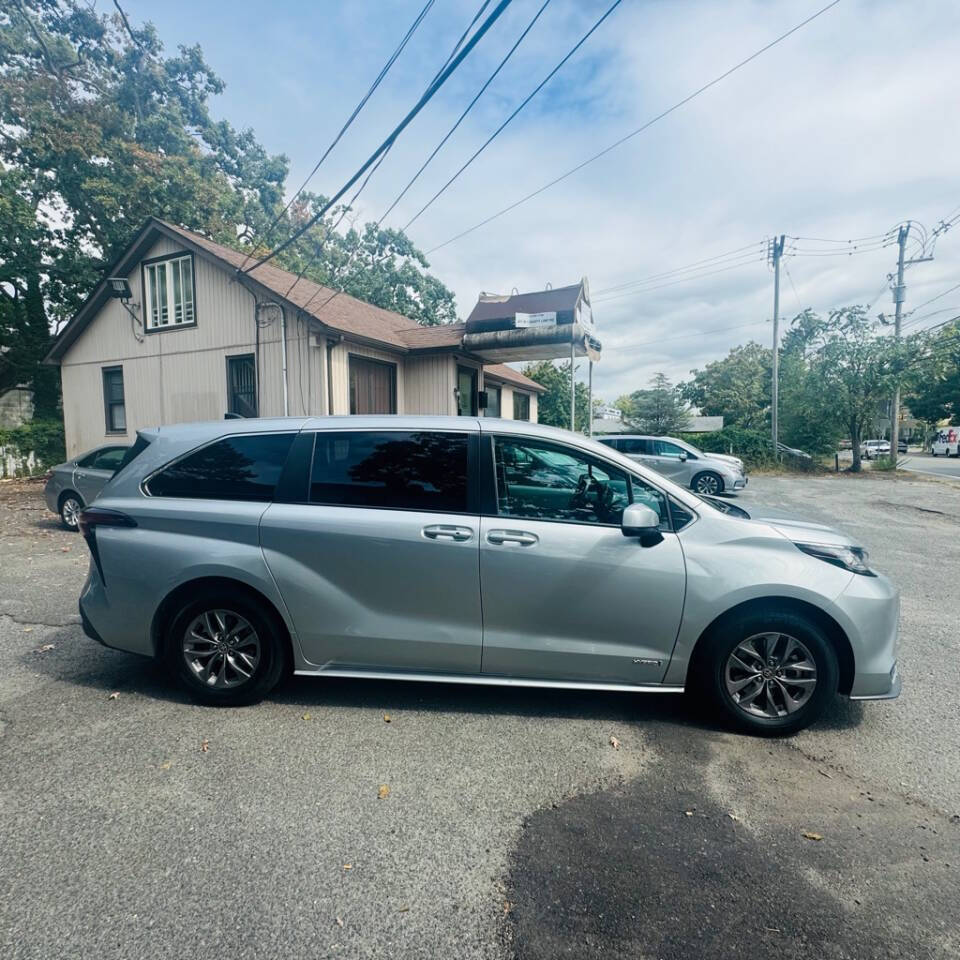 2021 Toyota Sienna for sale at Toms River Auto Sales in Lakewood, NJ