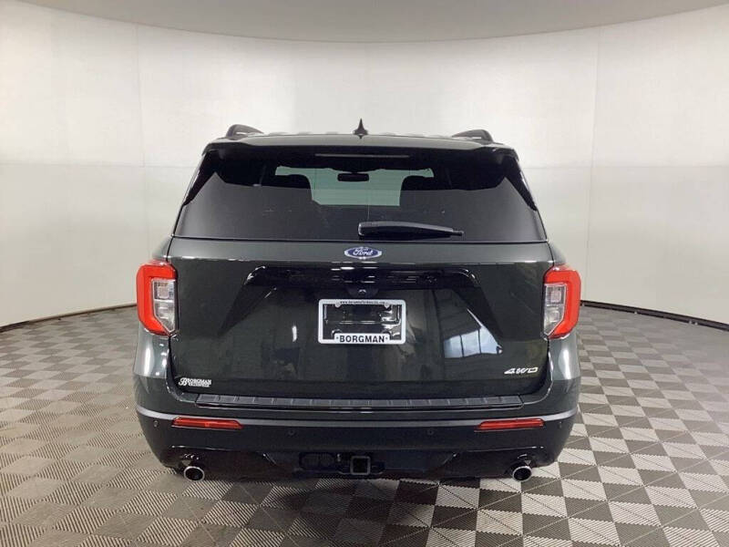 2023 Ford Explorer ST-Line