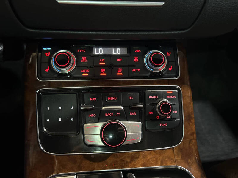 2011 Audi A8 quattro