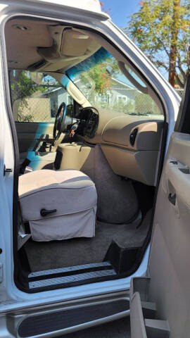 2003 Ford E-Series E-150