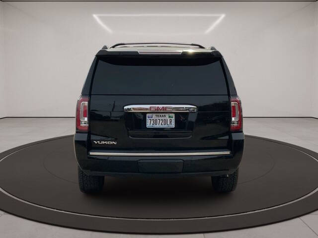 2017 GMC Yukon Denali