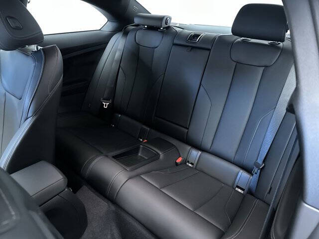 2025 BMW 2 Series 230i xDrive