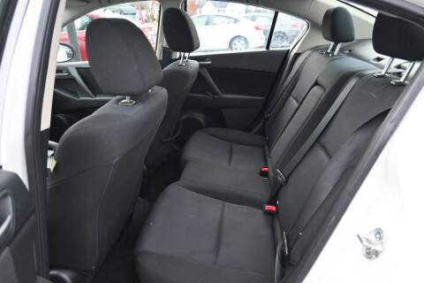 2011 Mazda MAZDA3 i Touring