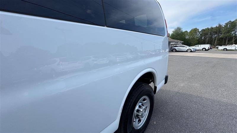 2017 Chevrolet Express LS 2500