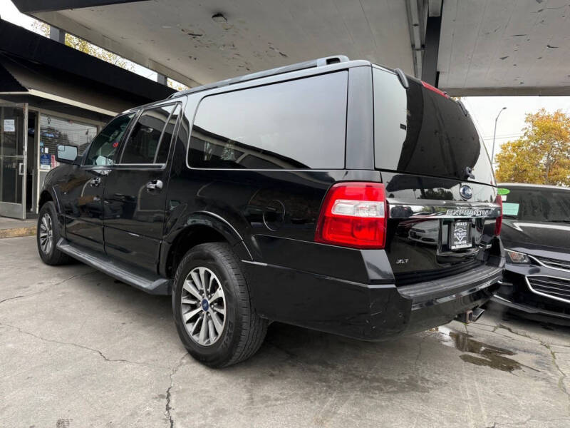 2017 Ford Expedition EL XLT