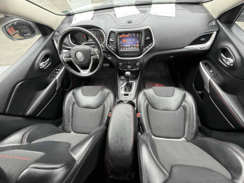 2018 Jeep Cherokee Trailhawk