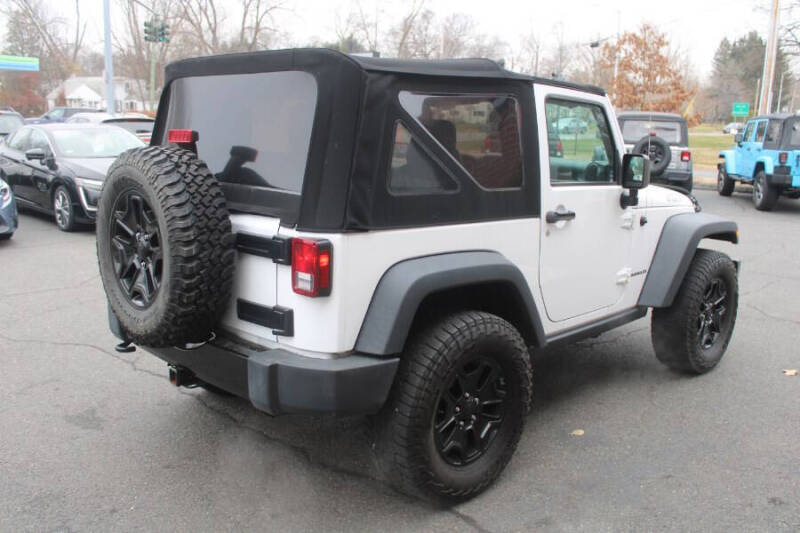 2017 Jeep Wrangler Willys Wheeler