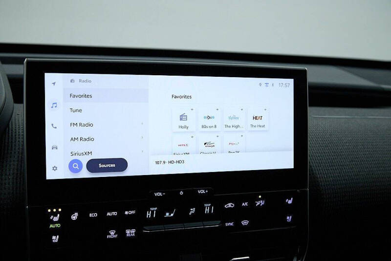 2024 Toyota bZ4X Limited