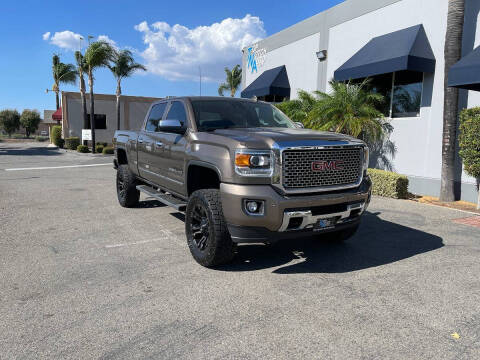 2015 GMC Sierra 2500HD Denali