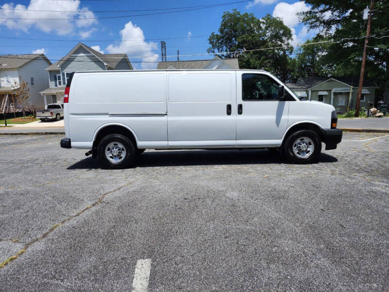 2020 Chevrolet Express 3500