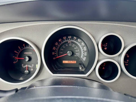 2013 Toyota Sequoia SR5