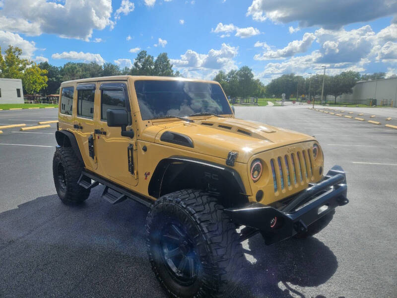 2014 Jeep Wrangler Unlimited Rubicon photo 14