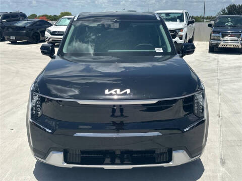 2026 Kia EV9 Land