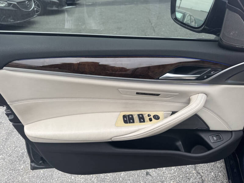 2018 BMW 5 Series 540i xDrive