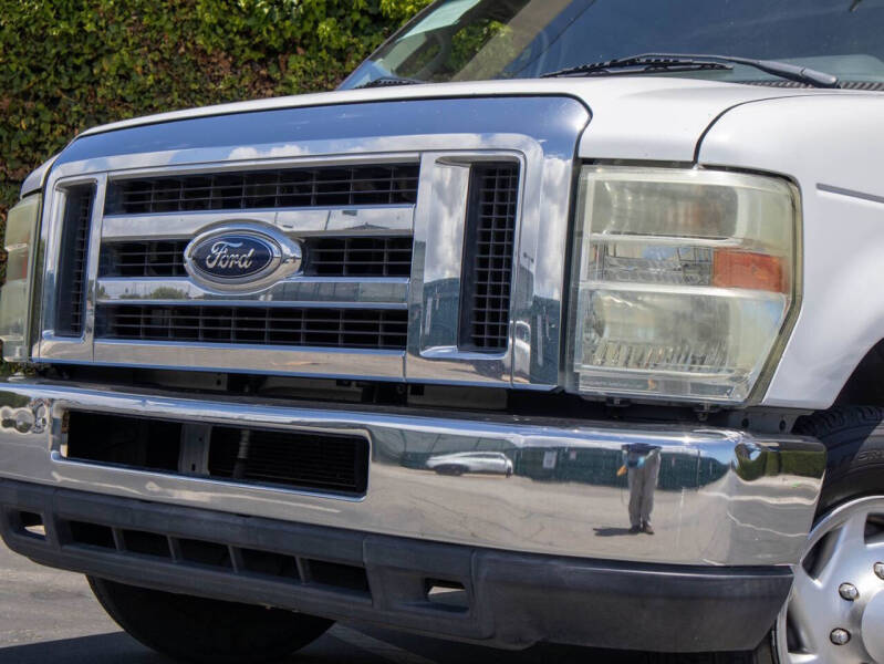 2010 Ford E-Series E-150