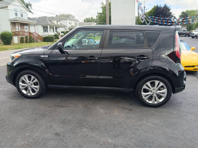 2016 Kia Soul +