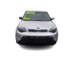 2015 Kia Soul Base's photo