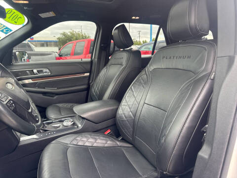 2019 Ford Explorer Platinum