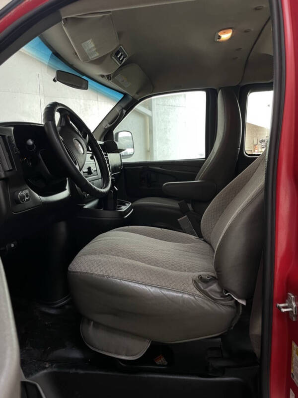 2015 Chevrolet Express LS 3500