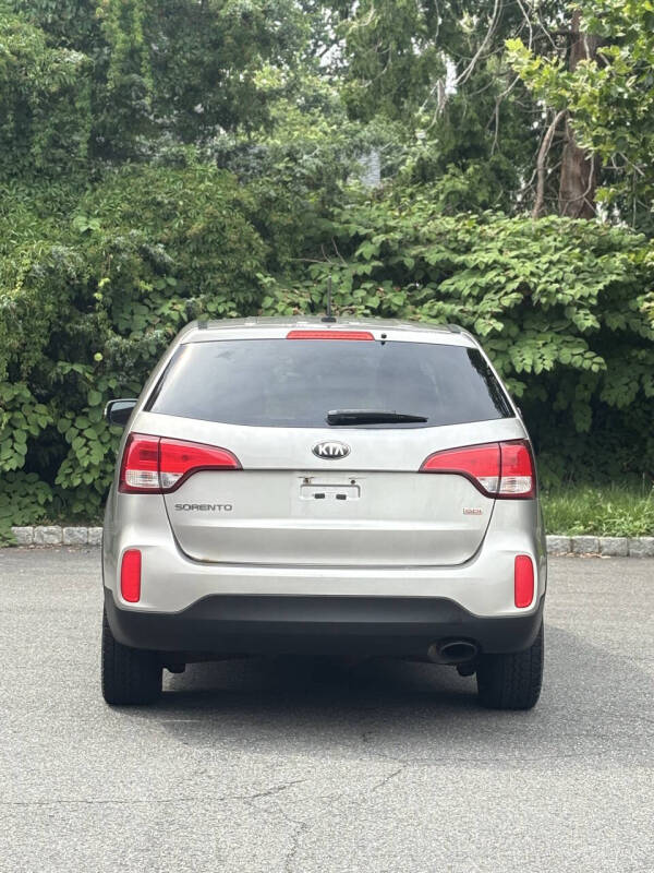 2014 Kia Sorento LX