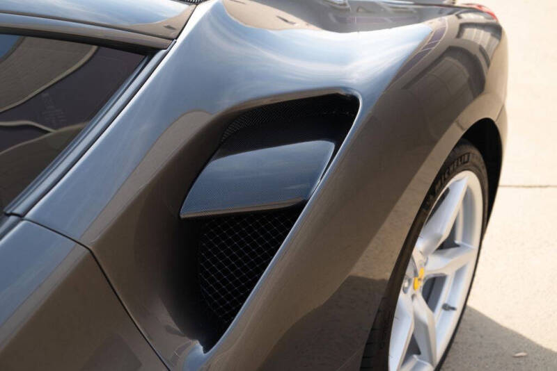 2016 Ferrari 488 GTB