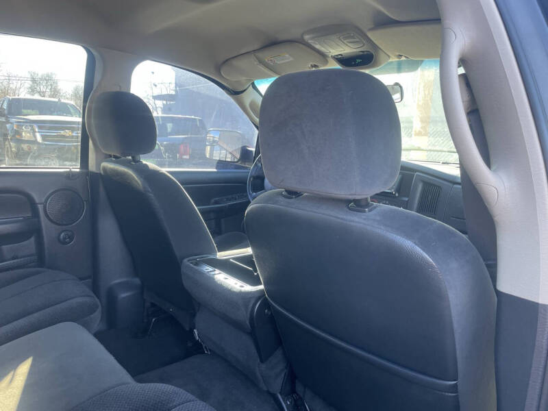 2004 Dodge Ram 2500 SLT