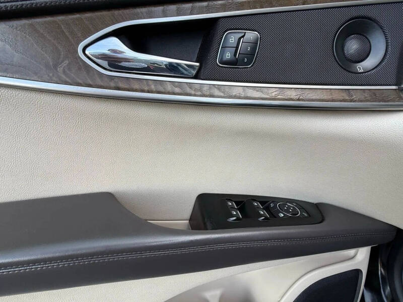 2016 Lincoln MKX Select