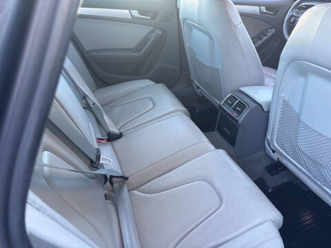 2016 Audi A4 2.0T quattro Premium