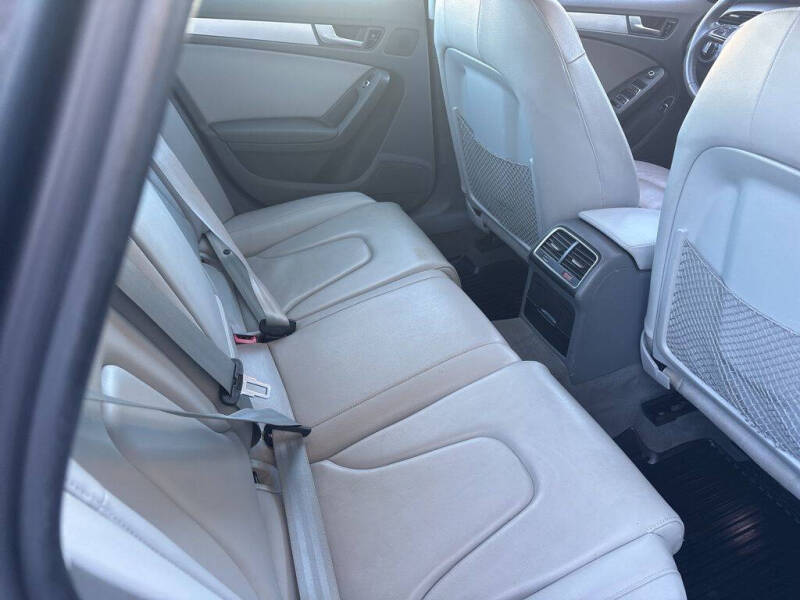 2016 Audi A4 2.0T quattro Premium