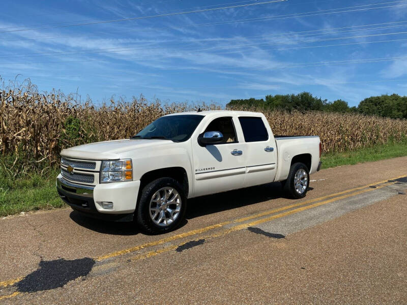 2012 Chevrolet Silverado 1500 for sale at Tennessee Valley Wholesale Autos LLC in Huntsville AL