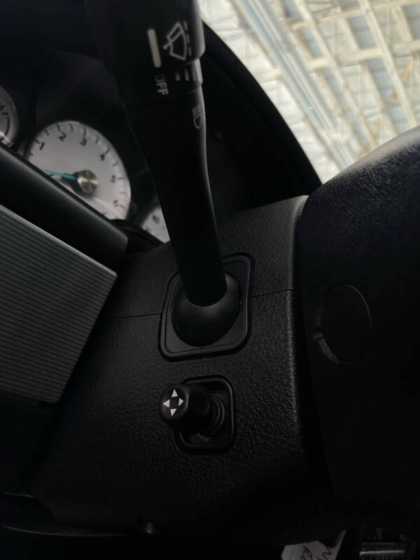 2004 Ford Thunderbird Deluxe