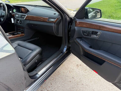 2011 Mercedes-Benz E-Class E 350 BlueTEC Luxury