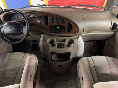 2002 Ford E-Series E-150