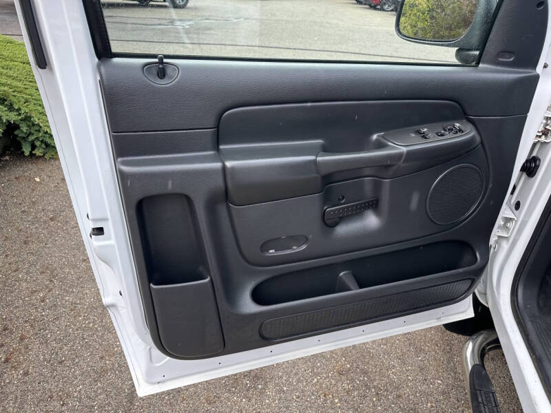 2003 Dodge Ram 1500 ST