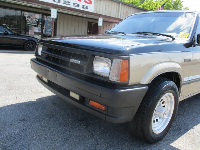 1987 Mazda B-Series B2000 LX