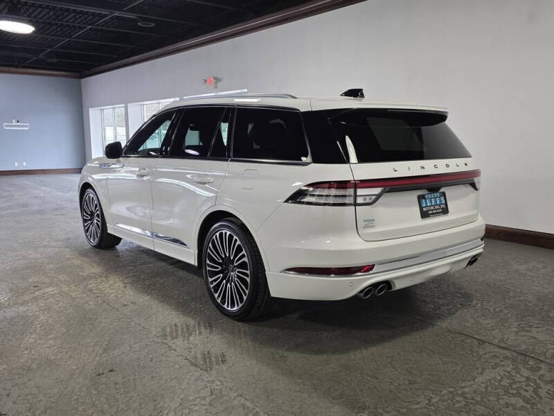 2025 Lincoln Aviator Black Label