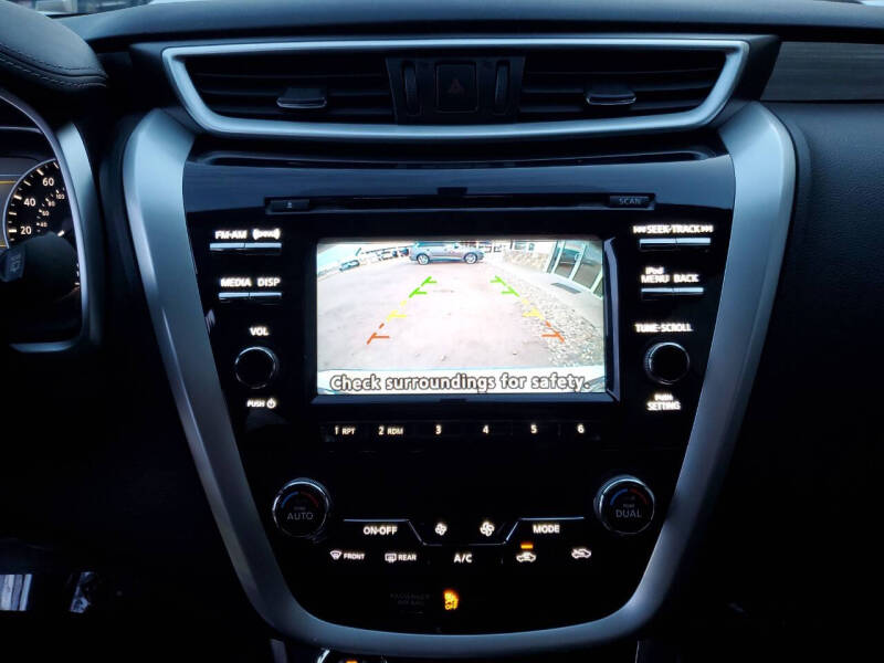 2017 Nissan Murano S