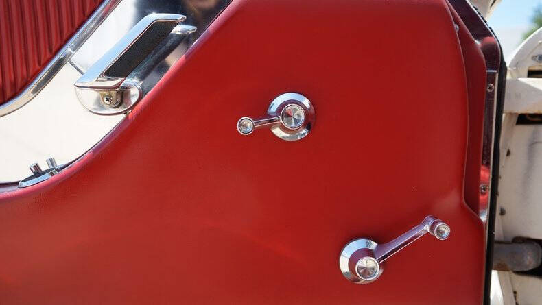 1965 Ford Thunderbird