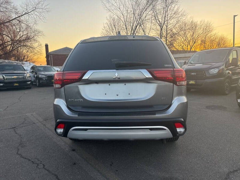2020 Mitsubishi Outlander SEL