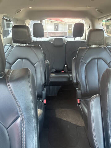 2019 Chrysler Pacifica Touring L