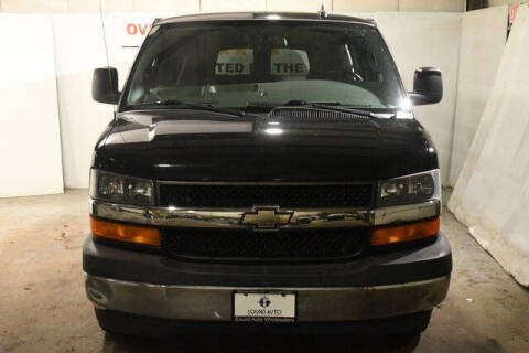 2017 Chevrolet Express LT 3500