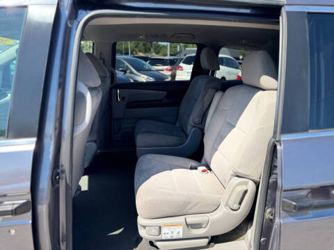 2015 Honda Odyssey LX