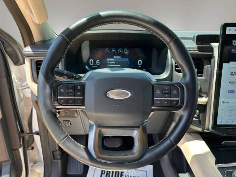 2023 Ford Expedition MAX Platinum