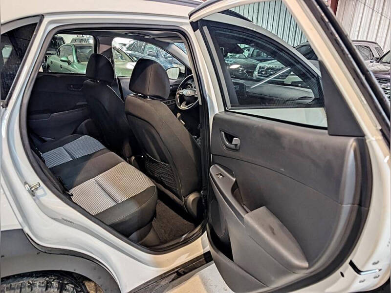 2021 Hyundai Kona SEL Plus