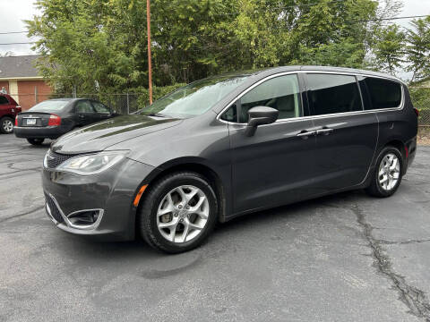 2019 Chrysler Pacifica Touring Plus