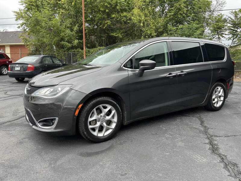 2019 Chrysler Pacifica Touring Plus