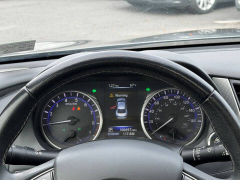 2015 Infiniti Q50 Premium