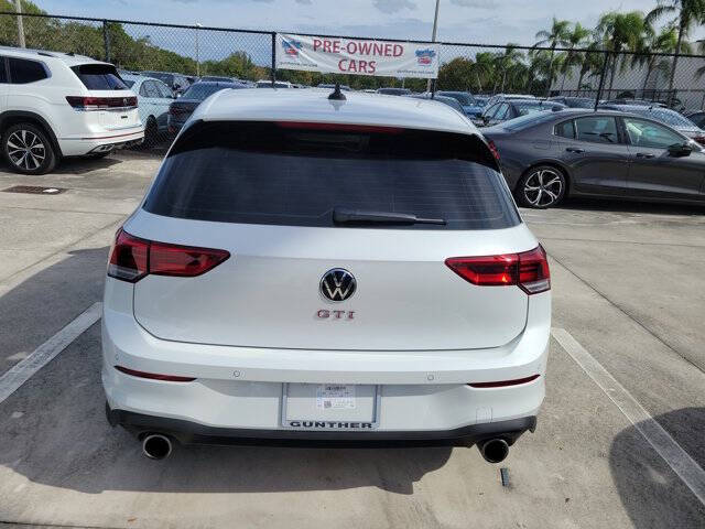 2024 Volkswagen Golf GTI Autobahn